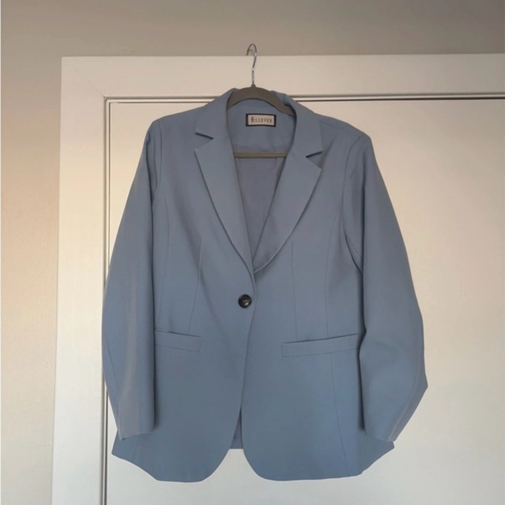 Oversized blue blazer (M)